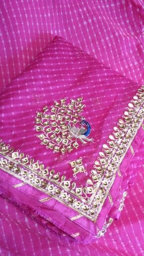 Mothda saree with danka patti wrk on it. Danka Work Poshak, Gotta Patti, Gotta Patti Dupatta, Gota Patti Work Embroidery, Gota Patti Hand Work, Gota Patti Saree, Rajputi Dress, Bridal Sarees South Indian, Net Saree