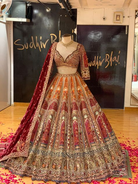 Bridal Lehnga Unique Indian, Unique Indian Bridal Lehenga, Bridal Lehnga Unique, Blouse Photoshoot, Red And Black Lehenga, Red Combination, Best Indian Wedding Dresses, Couple Matching Outfits, Black Lehenga