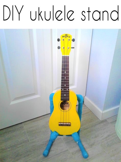 Need a quick and easy stand for your ukulele?  Make this PVC pipe ukulele stand with this tutorial from CrazyDiyMom  #ukulele #stand Diy Ukulele Stand, Ukulele Diy, Diy Organize, Ukulele Stand, Middle School Band, Craft Show Booths, Diy Mom, Uke Songs, Small Guitar