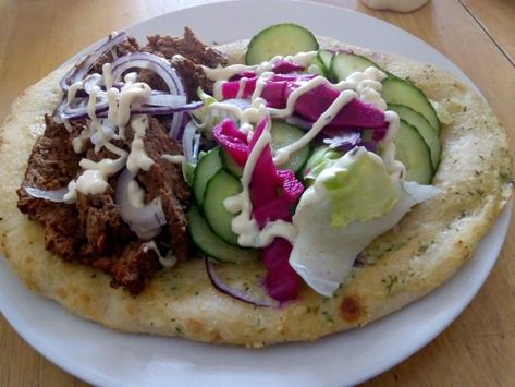 Home Made Kebab, Donner Kebab Recipe, Doner Kebab Recipe, Doner Kebab Recipe Chicken, Homemade Doner Kebab, Garlic Mayo, Doner Kebab, Pickled Cabbage, Cheap Eats