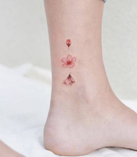 Small Cherry Blossom Tattoo, Angelic Tattoos, Rad Tattoos, Bloom Tattoo, Cute Ankle Tattoos, Strawberry Tattoo, Sakura Tattoo, Unusual Tattoo, Tattoos For Women Flowers