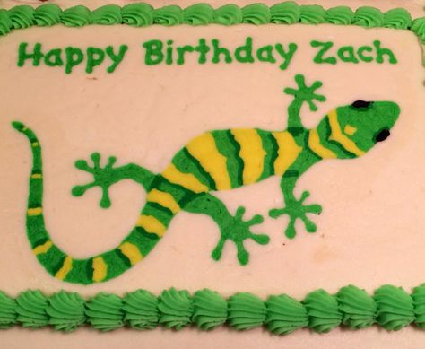 Lizard /  Gecko, Frozen Buttercream Transfer, Design by Janice Pullicino   #FBCT Gecko Cake Ideas, Lizard Cake Ideas, Gecko Garage Birthday Cake, Reptile Cakes For Boys, Gecko Cookies, Geckos Garage Cake, Gecko Cake, Frozen Buttercream Transfer, Lizard Party