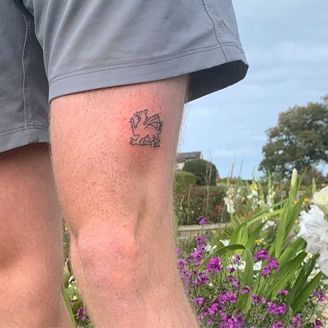 @tattpoo on insta Small Welsh Tattoo, Wales Dragon Tattoo, Wales Tattoo Ideas, Welsh Dragon Tattoo Women, Welsh Lady Tattoo, New England Tattoo Ideas, Welsh Tattoos For Women, Switzerland Tattoo Ideas, Scandi Tattoo