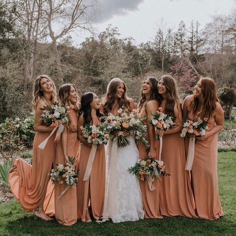 Orange is a traditional fall wedding to rock, and sometimes it’s used for bold summer or tropical weddings. Some people think it’s too hacky but I’ll show you how to rock this color with style, let’s have a look at them. Dresses With Split, Orange Wedding Colors, Wedding Entourage, Dusty Orange, Orange Bridesmaid, Orange Bridesmaid Dresses, Orange Chiffon, Wedding Pic, Cheap Bridesmaid