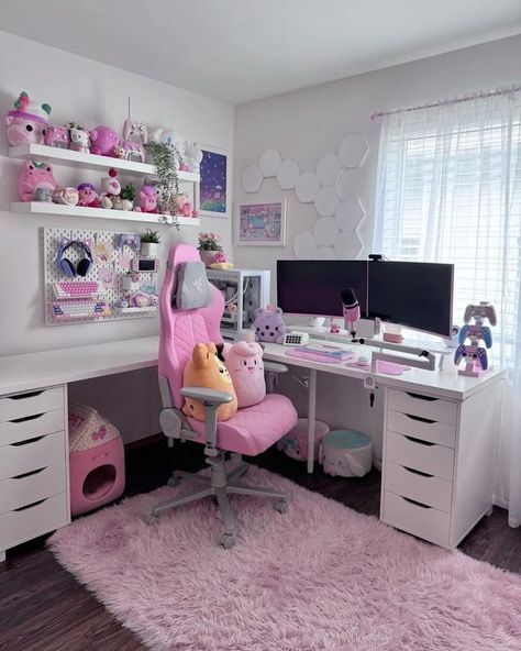 Girly Pc Setup, Pc Room Setup, Cute Room Organization, Girly Gaming Setup, Room Organization Ideas, Cute Storage, Gamer Room Decor, Cute Room, Video Game Room Design