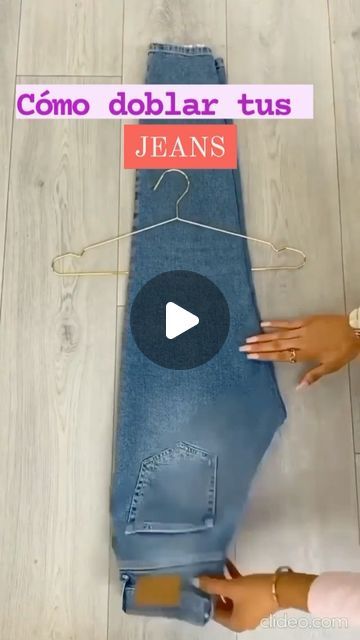 MetDaan on Instagram: "Jean hanging hack for a super neat closet👌🏻  ...😍 @majiistore" How To Hang Up Jeans, How To Hang Jeans On Hangers, How To Hang Pants In Closet, How To Hang Jeans In Closet, Hang Jeans In Closet Ideas, Hanging Jeans, Neat Closet, Hanging Pants, Folding Jeans