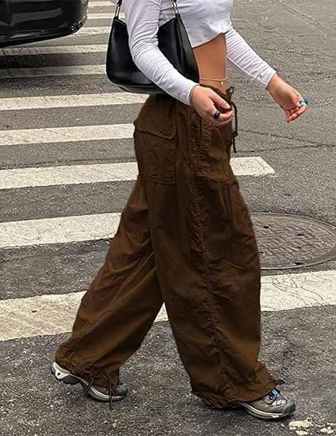 Womens Loose Cargo Trousers with Pockets Baggy Low Waist Y2K Trousers Casual Wide Leg Parachute Pants with Drawstring Brown Cargo Pants Outfit Women, Baggy Cargo Pants Outfit, Brown Cargo Pants Outfit, Cargo Pants Women Baggy, Parachute Pants Outfit, Baggy Pants Outfit, Brown Pants Outfit, Green Pants Outfit, Y2k Trousers