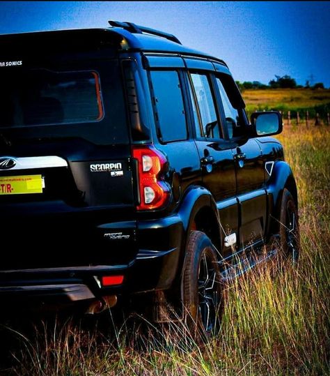 Scarpio Car Wallpaper, Scorpio S11 Black, Scorpio Black Car, New Mahindra Scorpio, Scorpio Images, Scorpio Black, Blue Sky Images, Scorpio Car, Dslr Blur Background