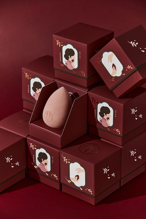 Makeup Package Design Boxes, Chinese Makeup Packaging, Taiwan Packaging Design, Packaging Design Makeup, Beauty Blender Packaging, Window Box Packaging Design, Cosmetics Box Design, Makeup Packaging Design Boxes, Makeup Branding Design