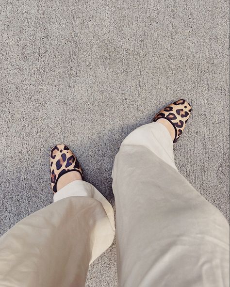 Cheetah Flats, Flats, Flats outfit, Fall look Flats Outfit Fall, Cheetah Flats, Zara Flats, Flats Outfit, Outfit Fall, Fall Looks, Mix Match, Zara, Quick Saves