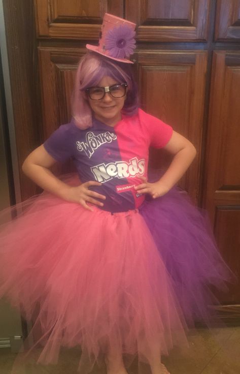 Nerds Candy Costume, Halloween Work Party, Candy Halloween Costumes, Candy Costume, Nerd Costume, Hippie Costume Halloween, Nerds Candy, Candy Costumes, Hippie Halloween