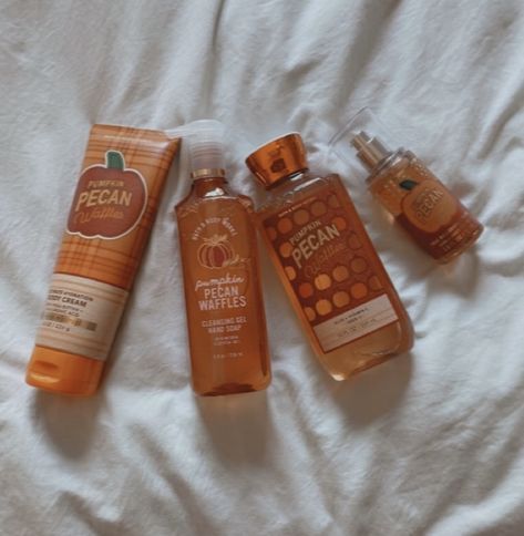 Fall Bath And Body Works Aesthetic, Pumpkin Pecan Waffles Bath Body Works, Bath And Body Works Haul, Pumpkin Pecan Waffles, Pecan Waffles, Autumn 23, Fall Room Decor, Bath N Body Works, Fall Mood Board