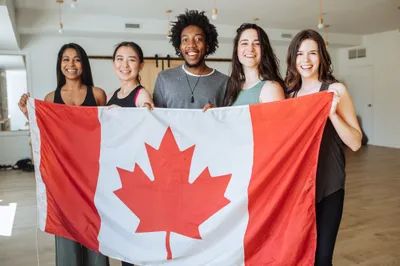 How International Students Can Find Scholarships in Canada – Nation.com Universities In Canada, Good Cv, Canadian Universities, Going Abroad, Travelling Abroad, Study In Canada, International Scholarships, Employment Application, Student Scholarships