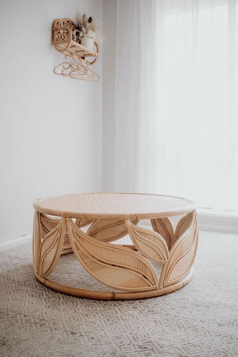 Vstupná Hala, Devine Design, Rattan Coffee Table, Bamboo Furniture, Boutique Interior, Design Del Prodotto, Decoration Inspiration, Styl Boho, Rattan Furniture