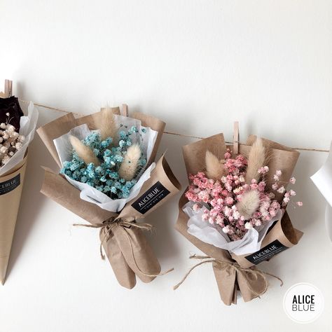 Grass Flower Bouquet, Bouquet Flower Aesthetic, Diy Bouquet Wrap, Mini Bouquet, Flower Bouquet Diy, Bouquet Flower, Gift Bouquet, Bouquet Wrap, Flowers Bouquet Gift