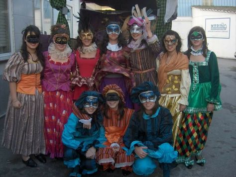 Disfraz veneciano.  #disfraz #carnaval #costume #makeup #handmade #diy #original #venecia #venetian #venetiancostume Carnaval Costume, Costume Makeup, Makeup, Art, Make Up