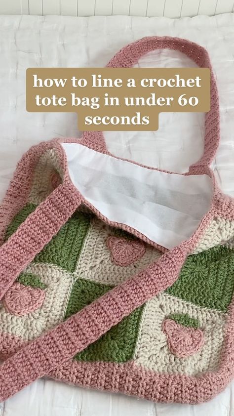 brilliantknits on Instagram: Crochet tote bag tutorial🌟 Comment below • like & share💭 @brilliantknits - daily crochet art🧶 Artist: @livisfrogfamily Crochet Bag Lining, Line A Crochet Bag, Bag Lining, Tote Bag Tutorial, Crochet Pouch, Bag Tutorial, Crochet Videos Tutorials, Crochet Tote Bag, Crochet Tote