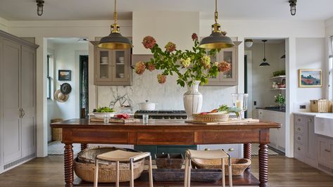 Best Kitchen Lighting, Rustic Wood Floors, Patterned Tile Backsplash, French Country Kitchens, French Country Kitchen, French Country Decorating, Hudson Valley, Country Kitchen, Kitchen Lighting