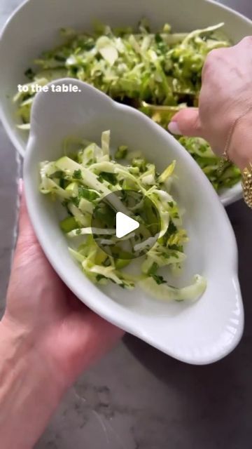 Fennel Bulb, Recipes Sides, Instagram Recipes, Warm Salad, Best Salad Recipes, Seafood Salad, Apple Salad, Healthy Bites, Cabbage Salad