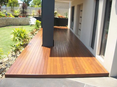 Front Yard Deck Ideas Entrance, Front Deck Ideas Entrance Porch Designs, Front Yard Deck Ideas, Deck Ideas Australia, Front Deck Ideas Entrance, Decking Ideas Outdoor, Front Yard Deck, Door Entrance Ideas, Front Door Entrance Ideas