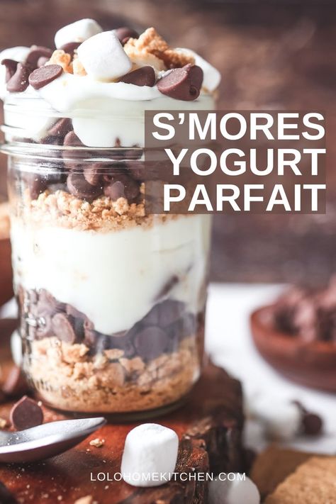 S'mores Yogurt Parfait is a mix of all the best parts of a classic s'more in an easy parfait recipe. This yogurt parfait recipe is great for a sweet treat or tasty breakfast idea. Yogurt Parfait Ideas, Parfait Ideas, Easy Parfait, Kids Yogurt, Yogurt Parfait Recipe, Parfait Recipe, Easy Snacks For Kids, Yogurt Breakfast, Parfait Recipes