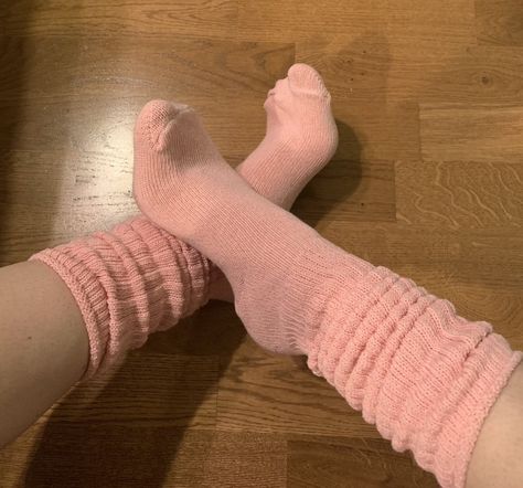 Slouch Socks, Socks