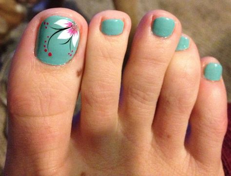 May Mani Pedi Ideas, March Toe Nail Colors Pedicures, Spring Color Pedicure Toenails, June Pedicure Ideas, April Pedicure Ideas, Purple Pedicure Designs, Summer Pedicure Designs 2023, Spring Pedicure Designs, March Pedicure Ideas