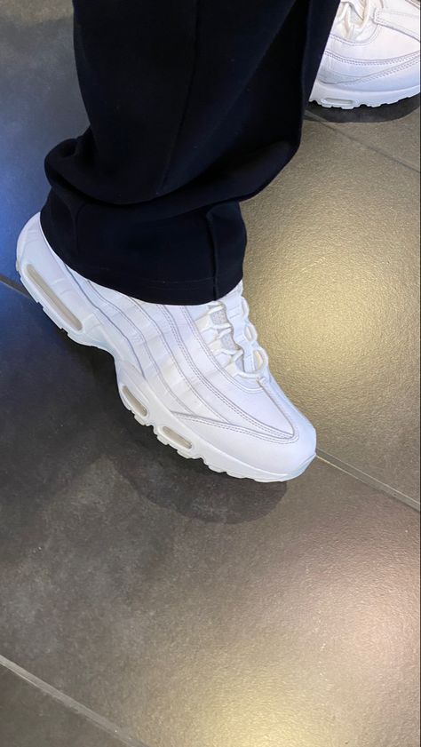 Nike Air Max 95 Outfit Men, Air Max 95 Outfit Men, Airmax 95 Outfit, Air Max Outfits, Nike Air Max 95 Outfit, Air Max 95 White, Nike Air Max 97 White, Nike 95, Airmax 95