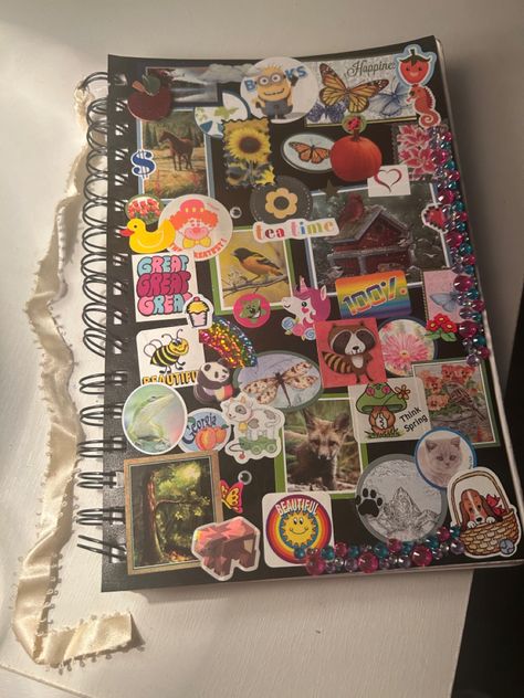 Maximalist Journal, Y2k Journal Aesthetic, Journal Cover Stickers, Journal Decoration Ideas Cover, Y2k Journal, Sticker Book Ideas, Decorating Journal Covers, Journal Cover Ideas Decorating, Sketchbook Stickers