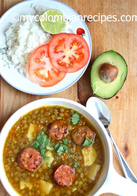 Columbian Recipes, Colombian Dishes, Colombian Style, Colombian Cuisine, Colombian Food, Lentil Soup Recipes, Lentil Recipes, Latin Food, Lentil Soup