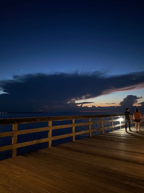 Boardwalk Aesthetic Night, Board Walk Aesthetic, Pcb Aesthetic, Harbour Aesthetic, Boardwalk Aesthetic, Boardwalk At Night, Board Walk, Pretty Views, Night Drives