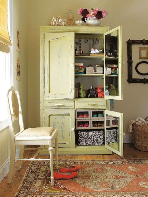 Distressed paint adds charm to this vintage storage piece. Learn how to give your furniture a distressed look here: http://www.bhg.com/decorating/paint/projects/paint-projects-ideas-and-patterns/?socsrc=bhgpin052212#page=5 Vintage Inspired Bedroom, Inspired Bedroom, Bedroom Armoire, Space Storage, Small Space Storage, Closet Space, Redo Furniture, Repurposed Furniture, Front Doors