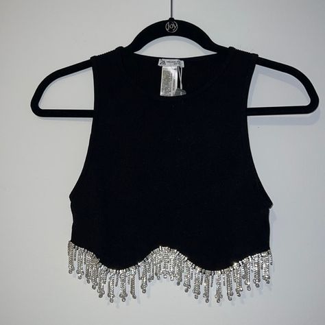 Black Zara seamless rhinestone crop top Zara Top With Rhinestones, Bling Top Outfit, Zara Rhinestone Top Outfit, Zara Rhinestone Top, Zara Top Outfit, Black Rhinestone Top, Zara Black Top, Rhinestone Crop Top, Gig Outfit