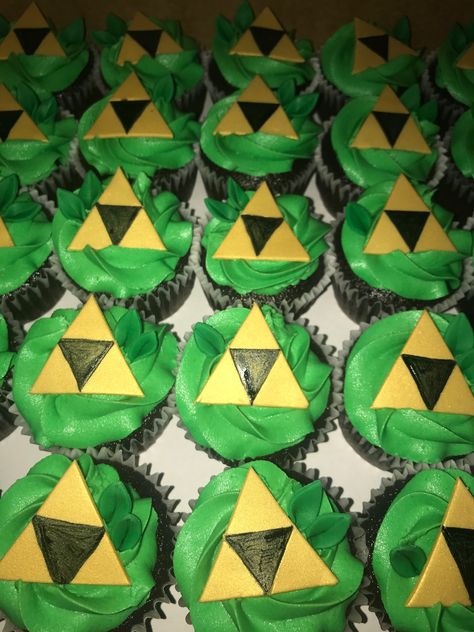 Zelda Cupcakes Toppers, Legend Of Zelda Cupcakes, Nerd Birthday Party, Zelda Cupcakes, Nerd Birthday, Zelda Cake, Zelda Party, Rs Activities, Zelda Birthday