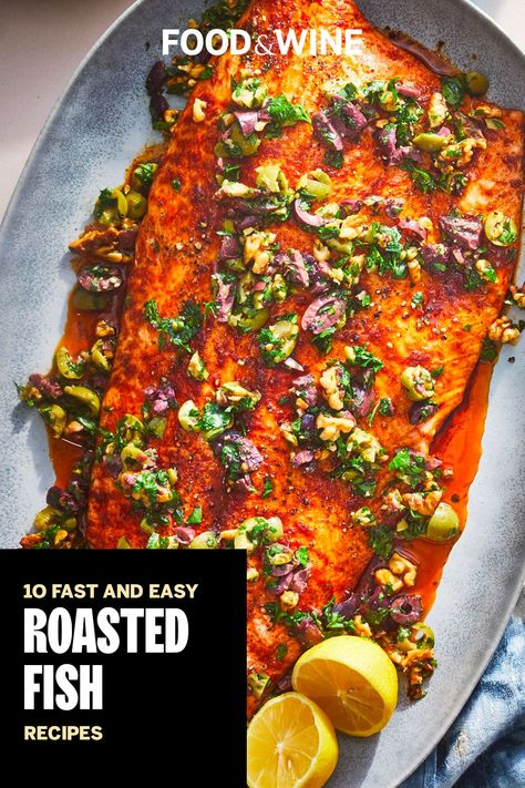 Roast Fish Recipes, Oven Roasted Fish, Elegant Fish Recipes, Roasted Fish Recipes, Fish Filet Recipes, Recipes For Salmon, Roaster Oven Recipes, Salmon Roasted, Filet Recipes