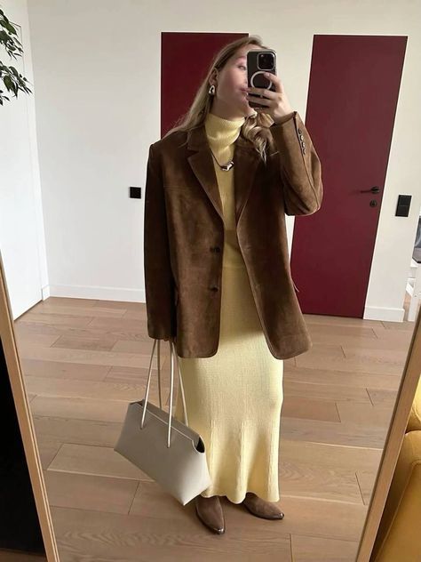 Butter Yellow Outfit, Yellow Skirt Outfits, Lemon Color, Yellow Outfit, Butter Yellow, Brown Outfit, Fall 24, June 2024, Autumn Outfits