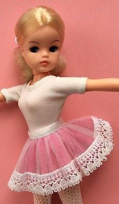 1970s Childhood, Ballerina Doll, Vintage Pop, Sindy Doll, Golden Oldies, 90s Childhood, Hello Dolly, Happy Memories, The Doll