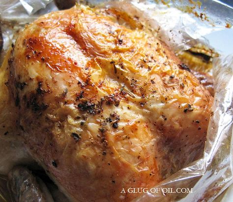 Bag Roasted Chicken Roast Chicken In A Bag, Whole Chicken In Oven, Slow Roast Chicken, Chicken In Oven, Oven Roasted Whole Chicken, Oven Bag, Braised Chicken Breast, Cooking Whole Chicken, Oven Chicken Recipes