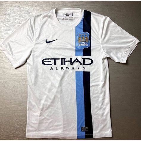 Soccer Jersey <> We manufacture of high quality “Custom Apparels” that are comfortable and durable. <> Our goal is to create clothes that the “Customer” feels good about. Embroidery / Sublimation / Screen Print / DTF Printing/ Digital Stickers / Puff Print / 3D Print / Reflective Print <> Join us for a new appreciation for casual fashion. Whatsapp:+92-348-9114252 #basketballuniforms #hoodies #basketball #sportswear #leggings #tshirts #americanfootballuniforms #baseball #gymwear #basketball... American Football Uniforms, Vintage Football Shirts, Hype Clothing, Retro Football Shirts, Classic Football Shirts, Sportswear Leggings, Soccer Kits, Man City, Soccer Shirts