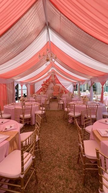 Tent Draping Quince, Tent Quinceanera Ideas, Tent Draping Ideas, Tent Draping Wedding, Party Tent Decorations, Tent Parties, Tent Draping, Birthday Ballon, 21st Decorations