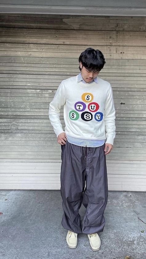 Parachute Pants Outfit, Streetwear Fashion Outfits, Summer Pants Outfits, Pants Outfit Men, Dope Fits, Street Style Outfits Men, Stylish Mens Outfits, Men Fashion Casual Outfits, Streetwear Men Outfits