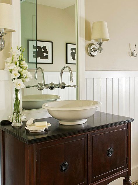 Modern Vessel Sink, Bathroom Vanity Style, Beautiful Bathroom Vanity, Black Countertop, Traditional Bathrooms, Painted Vanity, Bathroom Necessities, Small Bathroom Vanities, Small Vanity