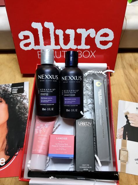 Allure Beauty Box August 2018 - https://redheadmom.com/2018/10/24/allure-beauty-box-review-august-2018/ @Allure_magazine #AllureBeauty #Beauty #BeautyBlogger #ontheblog It Makeup, Allure Beauty Box, Allure Magazine, Allure Beauty, I Love Makeup, Love Makeup, Beauty Box, Beauty Blogger, Beauty Products