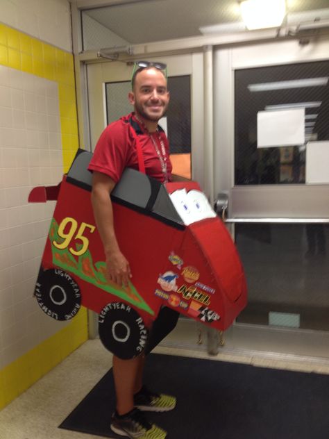 Here is my DIY handmade Lightning McQueen Costume for our school parade. Mcqueen And Mater Costume, Lightning Mcqueen And Mater Costume, Diy Lightning Mcqueen, Mcqueen Costume, Lightning Mcqueen And Mater, Lightning Mcqueen Costume, Mcqueen And Mater, College Halloween Costume Ideas, College Halloween Costume