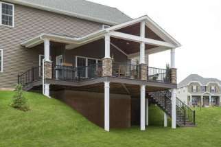 Open Gable Roof, Covered Backyard, Railing Designs, Raised Deck, Porch Columns, Porch Roof, Deck Construction, Covered Deck, Porch Railing