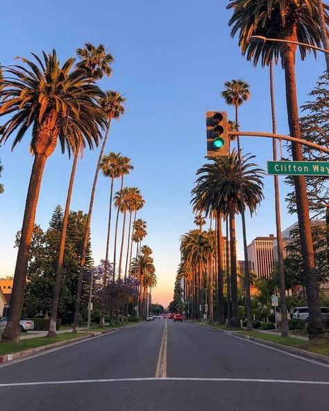 Los Angeles Wallpaper, Los Angeles Aesthetic, Los Angeles Skyline, Los Angeles Travel, Paris Jackson, California Photography, Dream Holiday, Dream City, California Dreaming