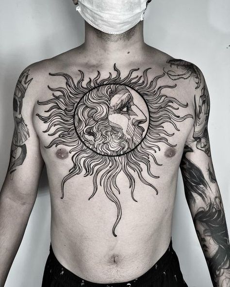 Traditional Tattoo Sun, Sun Knee Tattoo, Cerberus Tattoo, Tattoo Sun, Woodcut Tattoo, Medieval Tattoo, Sun Tattoos, Tattoo Equipment, Knee Tattoo