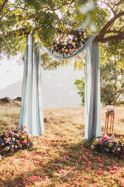 Wedding Fabric Draping Tree, Fabric Tree Wedding Arch, Wedding Tree Drapes, Outdoor Boho Ceremony, Tree Ceremony Backdrop, Fabric Ceremony Backdrop, Simple Wedding Arch Outdoors, Tree Arch Wedding, Wedding Arch Tree