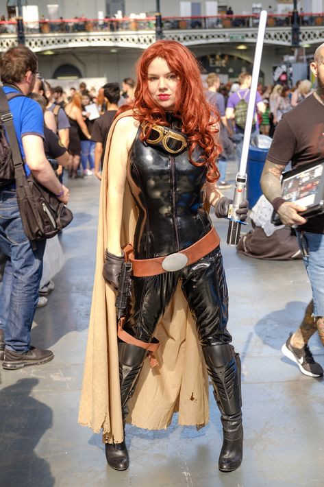 Mara Jade Cosplay, Mara Jade Skywalker, Jade Cosplay, Mara Jade, Punk Baby, Star Wars Images, Lara Croft, Luke Skywalker, Star Wars Universe