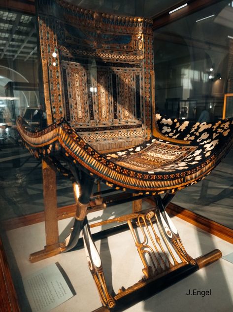 It seems that this throne was made early in the reign of Tutankhamun because of his name, which is written in the royal cartouche as Tutankhaten. It was most probably used by the king during hunting and we deduce this from the decoration especially on the seat of the throne. From the Tomb of Tutankhamun (KV62). Collection of the Egyptian Museum, Cairo. JE 62030 Egyptian Throne, Egypt Furniture, Egyptian Furniture, King On Throne, Egyptian Museum, Egyptian Design, Egyptian Kings, Interior Architecture Drawing, Egypt Art